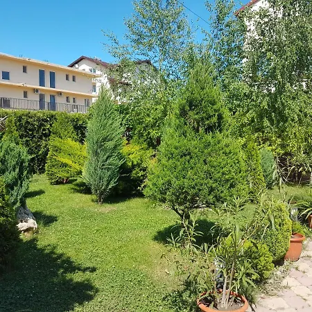 Vila Leonard * Costineşti